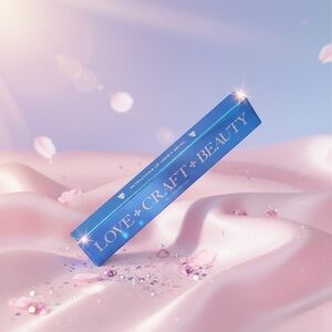 LOVE+CRAFT+BEAUTY Retractable Lip Liner + Brush - Mercury Maroon - NIB